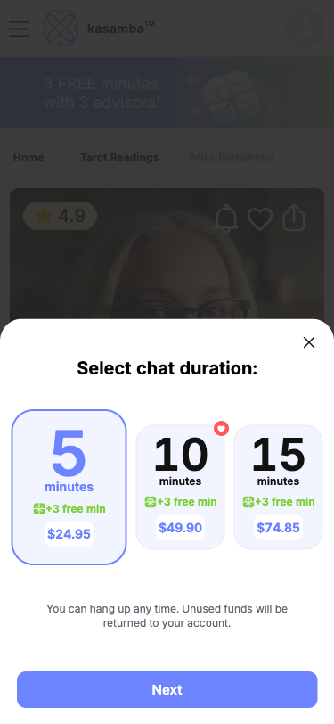 Krok 7: Po akceptování Terms se otevřel modal 'Select chat duration'. 3 možnosti: 5 minut ($24.95 + 3 free min), 10 minut ($49.90 + 3 free min), 15 minut ($74.85 + 3 free min). 5 minut je předvybraných (highlighted modře). Text: 'You can hang up at any time. Unused funds will be returned to your account.' CTA: 'Next'.