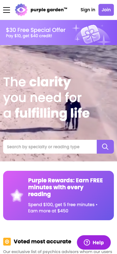 Krok 1: Mobilní homepage. Nahoře promo banner '$30 Free Special Offer — Pay $10, get $40 credit!'. Hero s H1 'The clarity you need for a fulfilling life'. Search bar. Purple Rewards program (Spend $100, get 5 free minutes). Sekce 'Voted most accurate' s 8 advisor kartami (Psychic Sandra 4.8, Psychic_Kayla 5.0, Tarot Mysha 4.7, Mystic Emma 4.9...). Pod foldem 'Why Purple Garden?' (5 Star Psychics, Expert Guidance, Satisfaction Guarantee). Sekce 'Trending' s full advisor kartami (foto, rating, počet readings, ONLINE status, cena od). 8 kategorie: Love readings, Psychic readings, Tarot readings, Astrology & Horoscopes, Angel insights, Oracle guidance, Dream analysis, Spiritual medium.